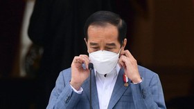 Netizen Riuh Usai Jokowi Usul Revisi UU ITE