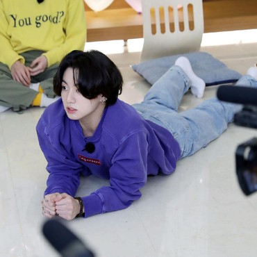 Sudah Jadi Sultan, Jungkook BTS Kekeuh Pakai Tisu Pembersih Gratisan