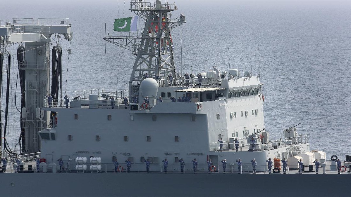 Kapal Perang 2 Kekuatan Nuklir Asia Tabrakan, Situasi Memanas