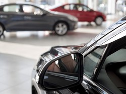 Model Mobil Bensin di China Makin Menyusut