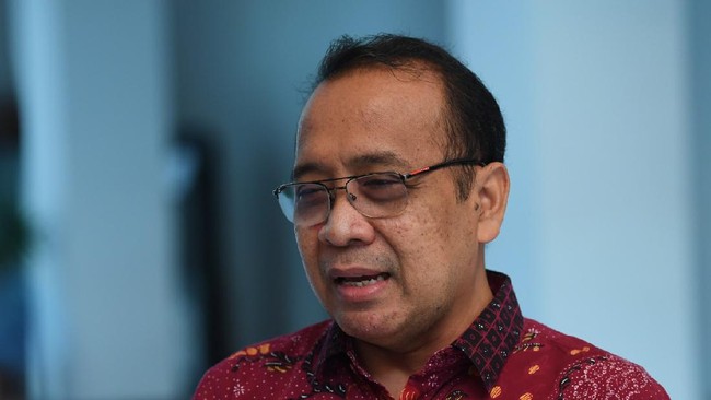 Menteri Sekretaris Negara Pratikno mengungkap kemungkinan reshuffle kabinet setelah Syahrul Yasin Limpo mengundurkan diri dari jabatan menteri pertanian.