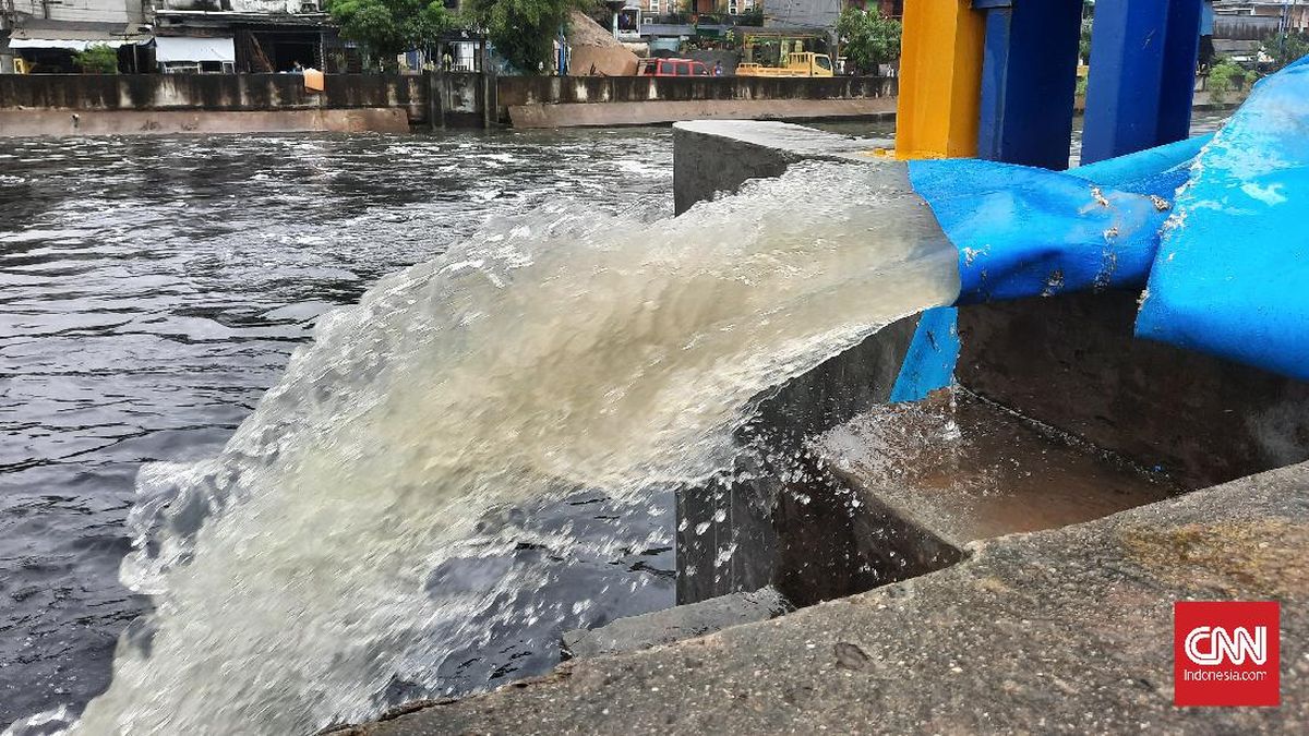 Atasi Banjir, DKI Bangun Rumah Pompa di Rawa Buaya