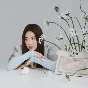 Cara Song Hye Kyo Menikmati Waktu Santai, Pergi ke Luar Negeri Sendiri