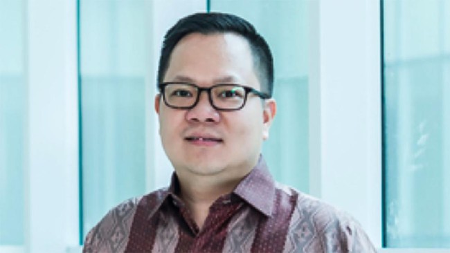 Presiden Jokowi menunjuk Stefanus Ade Hadiwidjaja sebagai Direktur Investasi LPI. Stefanus mengemban karir sebelumnya dari Creador Capital Group.