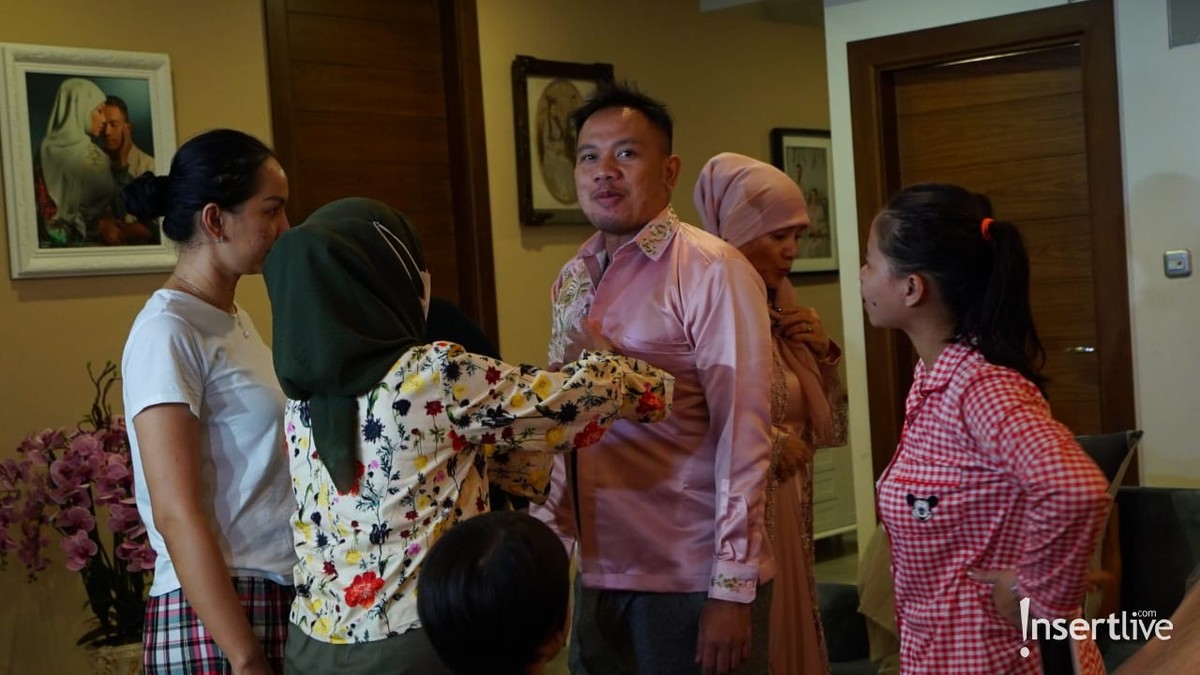 Vicky Prasetyo & Kalina Oktarani