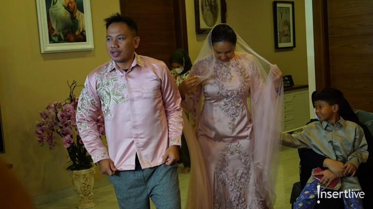Vicky Prasetyo & Kalina Oktarani