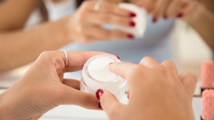 4 Rekomendasi Moisturizer untuk Kulit Berminyak