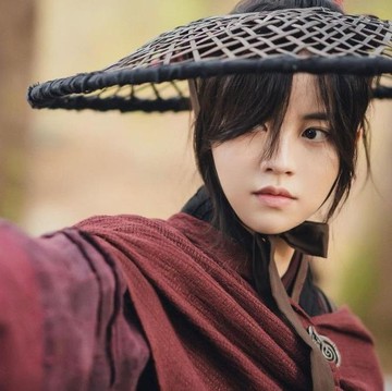 5 Pesona Kim So Hyun dalam Drama Sageuk, dari Putri Mahkota hingga Tentara Perang
