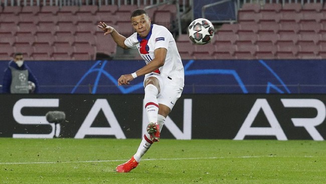 Penyerang PSG, Kylian Mbappe, bisa menjadi ancaman serius bagi Man City karena sering mencetak gol di Inggris.