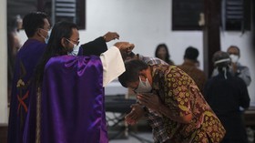 Ungu, Warna Liturgi Selama Masa Prapaskah dalam Tradisi Katolik