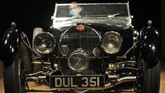 FOTO: Bugatti 57S 1937, Mobil Lawas Bernilai hingga Rp119 M Bugatti 57S produksi 1937, yang cuma ada 42 unit di seluruh dunia, diharapkan memecahkan rekor lelang mobil langka di Bonhams, Inggris, hari ini.