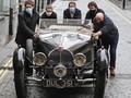FOTO: Bugatti 57S 1937, Mobil Lawas Bernilai hingga Rp119 M