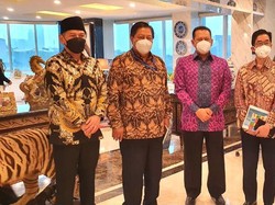 Bamsoet Dukung PLN Beri Diskon 30% bagi Pemilik Kendaraan Listrik