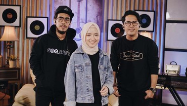 img-title Ditonton 12 Juta Kali, Video Klip 'Sapu Jagat' Sabyan Banjir Pujian