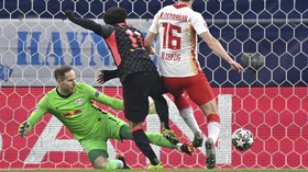 FOTO : Liverpool Kembali Ingat Cara Menang