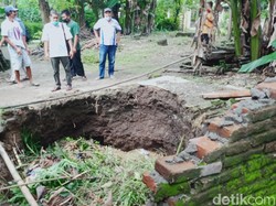 Belasan Sumur Warga di Klaten Ambles, Apa Sebabnya?