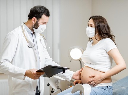 Mau Tanya Dokter soal Mitos Vs Fakta Kehamilan? Yuk Ikutan Bumil Time