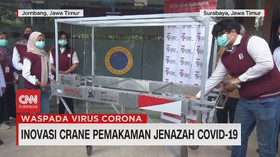 VIDEO: Inovasi Crane Pemakaman Jenazah Covid-19