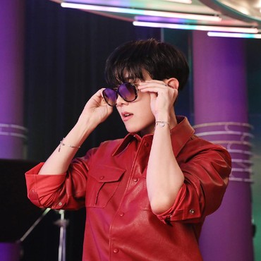 Pesona Menawan J-Hope BTS di Ulang Tahun Ke-27