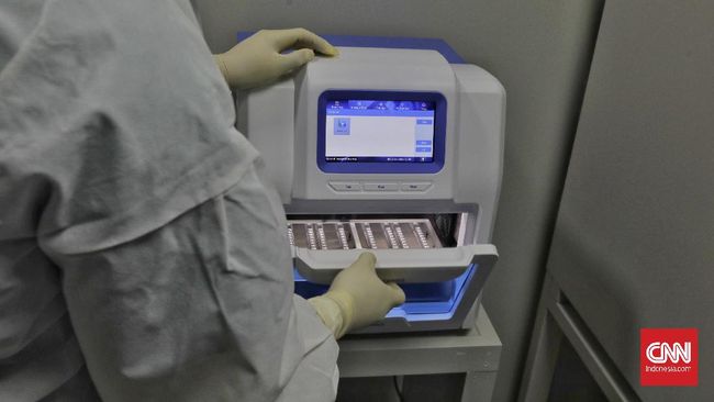 WHO menyebut virus yang disebut tinggi mutasi ini disebut masih bisa dideteksi dengan menggunakan tes PCR.