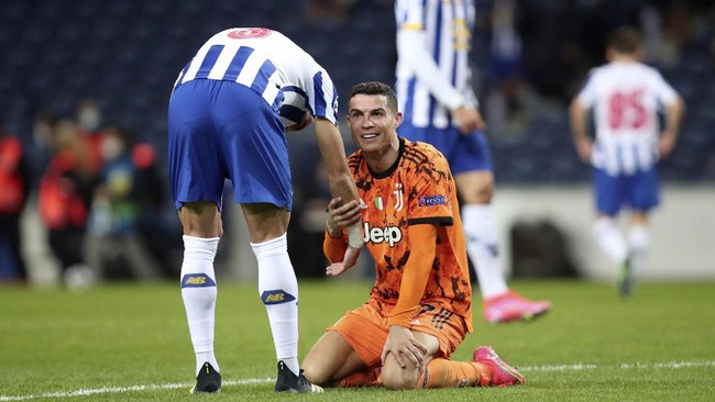 Ronaldo Lanjutkan Tren Buruk Lawan Porto Tren buruk Cristiano Ronaldo melawan FC Porto berlanjut usai Juventus kalah 1-2 dalam leg pertama babak 16 besar Liga Champions.