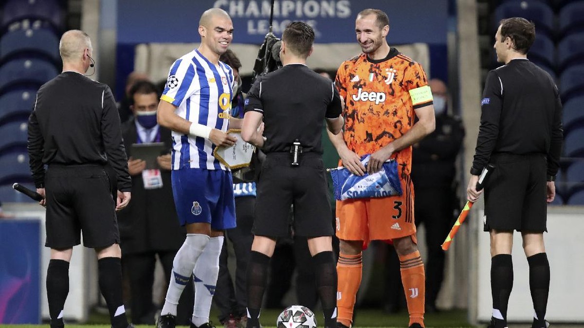 FOTO: Ronaldo dan Juventus Tak Berdaya di Markas Porto
