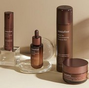Rangkaian Innisfree Black Tea Youth Enhancing, Solusi Untuk Kulit yang Lelah!