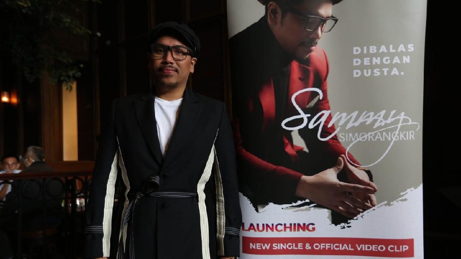 sammy simorangkir luncurkan single