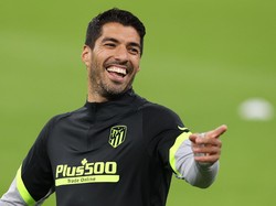 Luis Suarez Mau Bertahan di Atletico Madrid