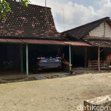 Fakta Kampung Miliarder Tuban, Borong Mobil hingga Uang Sisa Rp50 Juta