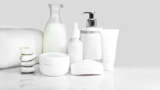 Bener Nggak, Sih ASI Bisa Jadi Skincare yang Bikin Awet Muda?