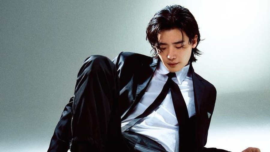 Lee Jong Suk
