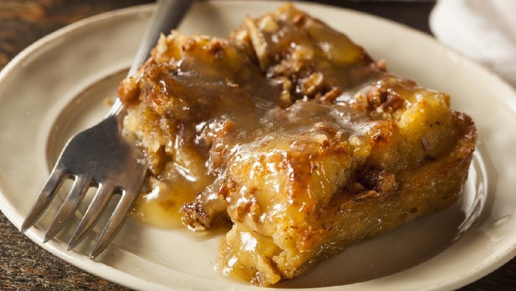 Puding Roti Tawar Sweet Homemade Bread Pudding Dessert with Brandy Sauce