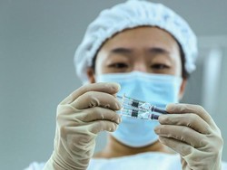UE Terlalu Lambat, Negara Eropa Timur Andalkan Vaksin Rusia dan China