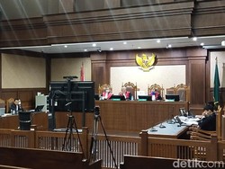 Nurhadi Ungkap Tempat Persembunyian Selama Jadi Buron KPK