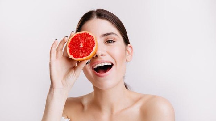 Gak Melulu Skincare, Intip 5 Langkah Mudah Merawat Kulit Sehat Gak Melulu Skincare, Intip 5 Langkah Mudah Merawat Kulit Sehat
