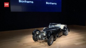 VIDEO: Mobil Langka Bugatti 57S Ditaksir Hingga Rp119 Miliar