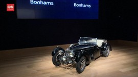 VIDEO: Mobil Langka Bugatti 57S Ditaksir Hingga Rp119 Miliar