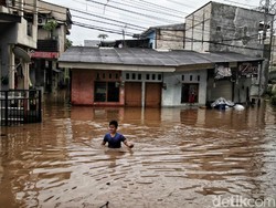 Cipinang Melayu Banjir Lagi Usai Dibanggakan Anies, Wagub: Curah Hujan Tinggi
