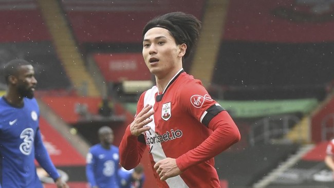 Chelsea gagal menang atas Southampton usai bermain imbang pada laga Liga Inggris pekan ke-25 di Stadion St. Mary's, Sabtu (20/2).
