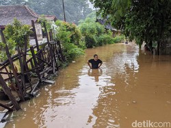 Pemkot Jakbar Nilai Penyebab Banjir di Kali Pesanggrahan Akibat Air Kiriman