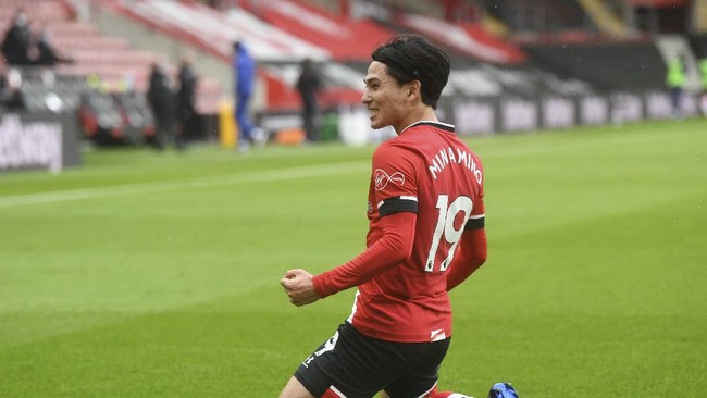 Takumi Minamino terus memperlihatkan peningkatan penampilan sejak dipinjamkan Liverpool ke Southampton.