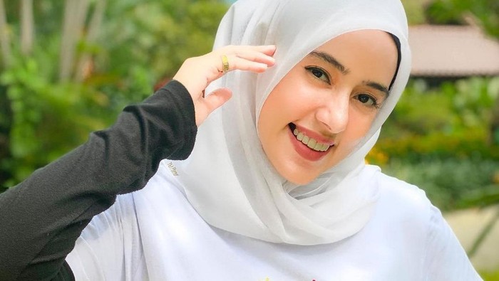 7 Artis Cantik Indonesia Berdarah Arab, Pesonanya Bikin Meleleh