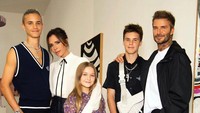 <p>Sementara Victoria Beckham mengunggah kumpulan foto-fotonya dengan Cruz sambil diiringi lagu milik Jackson 5 berjudul <em>I Want You Back</em>. (Foto: Instagram @cruzbeckham)</p>
