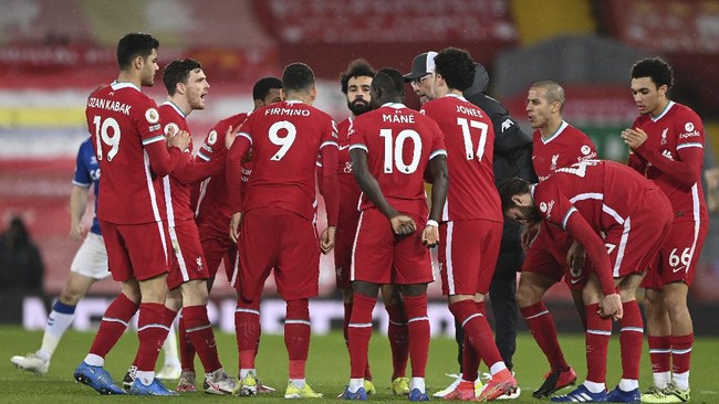 Sebanyak empat klub raksasa tumbang dalam lanjutan kompetisi di lima liga top Eropa pada pekan ini.