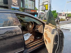 Mobil Kena Banjir? Jangan Langsung Dinyalakan! Lakukan Ini biar Aman