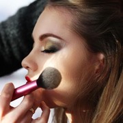 Bikin Pipi Tirus, 4 Rekomendasi Contour Lokal di Bawah Rp100 Ribu