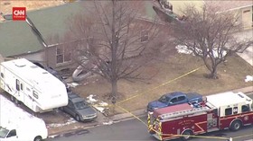 VIDEO: Serpihan Mesin United Airlines Hantam Rumah Warga