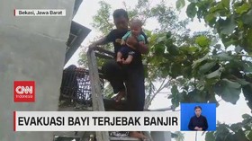 VIDEO: Evakuasi Bayi Terjebak Banjir