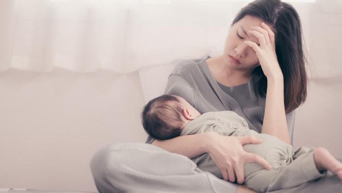 Mengintip Fakta dari Depresi Pascapersalinan Lebih Normal Daripada yang Dipikirkan